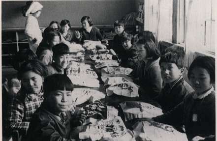 完全給食の様子